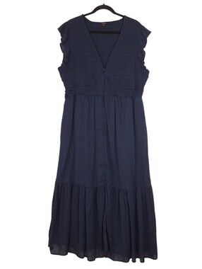 Quince Organic Textured Cotton Smocked V-neck Midi Dress cottagecore peasant